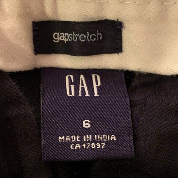 Gap Bermuda Shorts Black Pedal Pusher Capri Career Stretch Womens - Picture 7 of 7